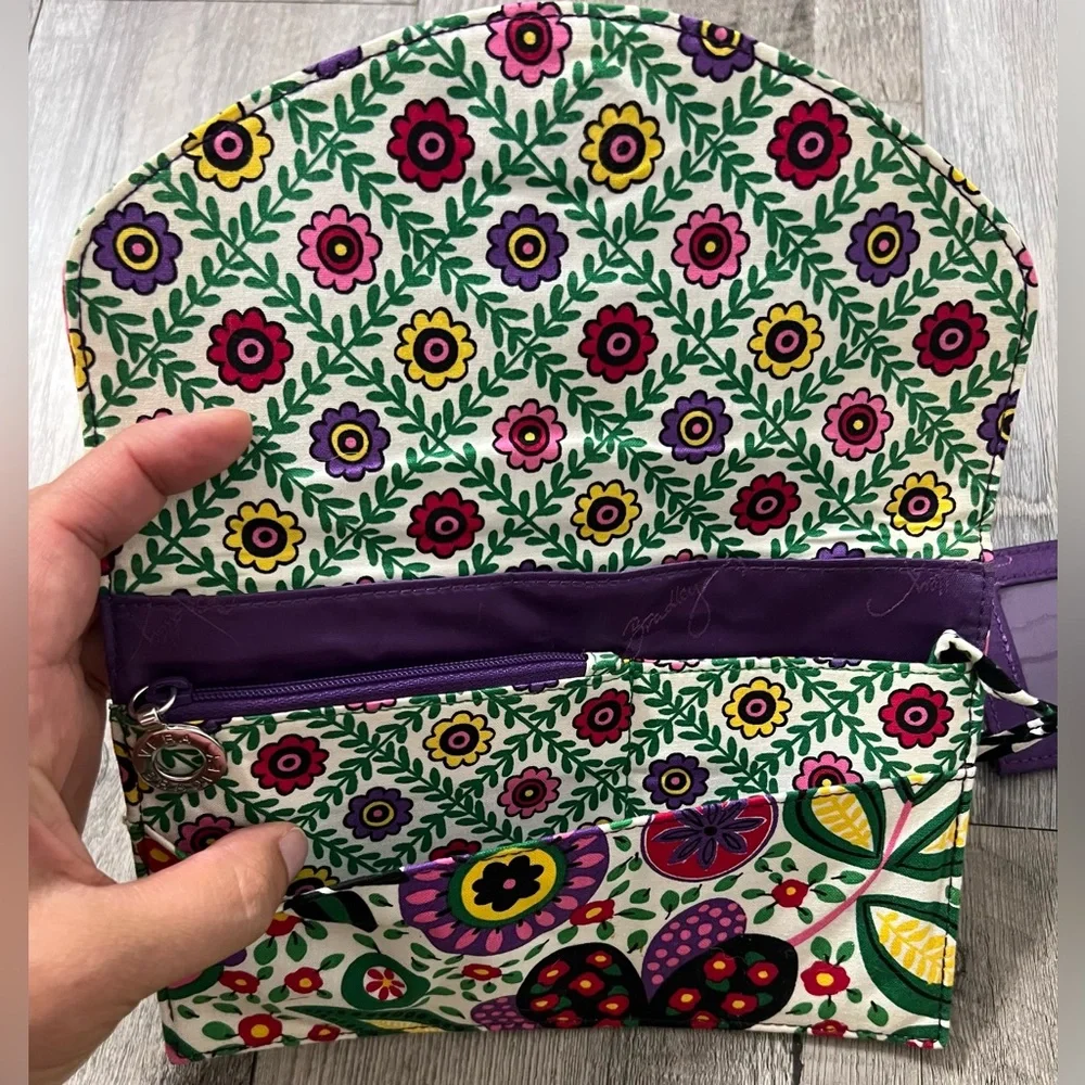 Vera Bradley large‎ wallet